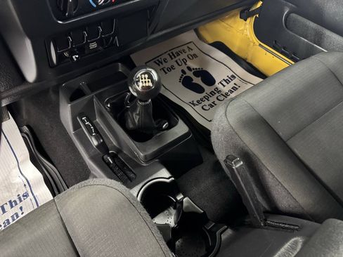 Used 2006 Jeep Wrangler X AWD/4WD image 34