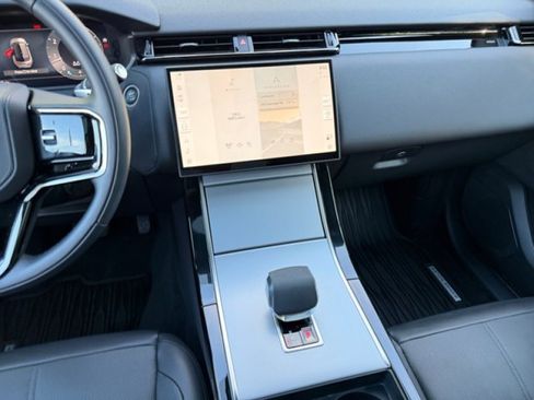 Used 2025 Land Rover Range Rover Velar S AWD/4WD image 14