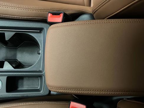 Used 2024 Audi Q3 2.0T Premium Plus w/ Premium Plus Package image 20