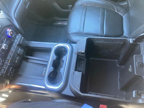 Used 2022 GMC Sierra 2500 Denali image 33