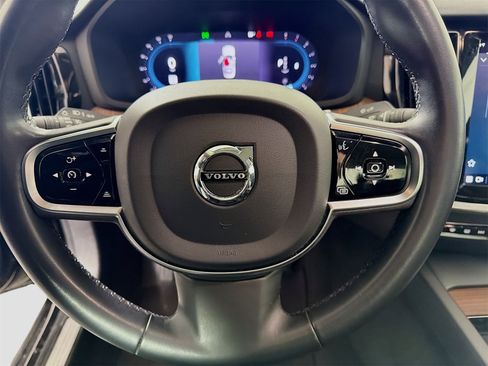 Used 2024 Volvo S60 B5 Plus image 13