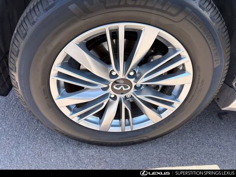 Used 2022 INFINITI QX80 Luxe w/ Cargo Package RWD image 6