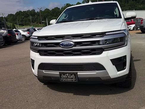 Used 2022 Ford Expedition Max XLT RWD image 11
