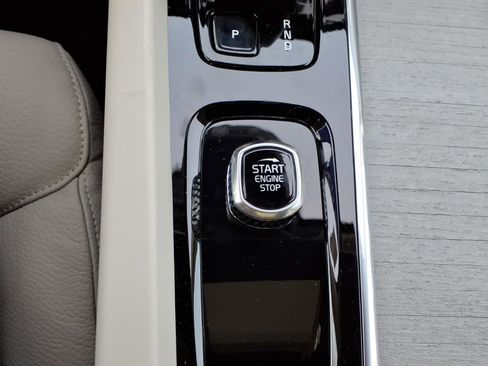 New 2026 Volvo V60 B5 Cross Country Plus w/ Protection Package Premier AWD/4WD image 23