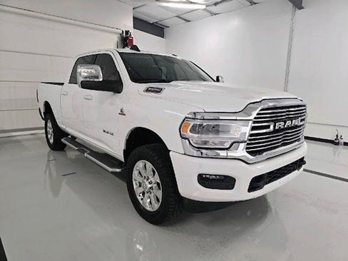 Used 2023 RAM 2500 Laramie AWD/4WD image 8