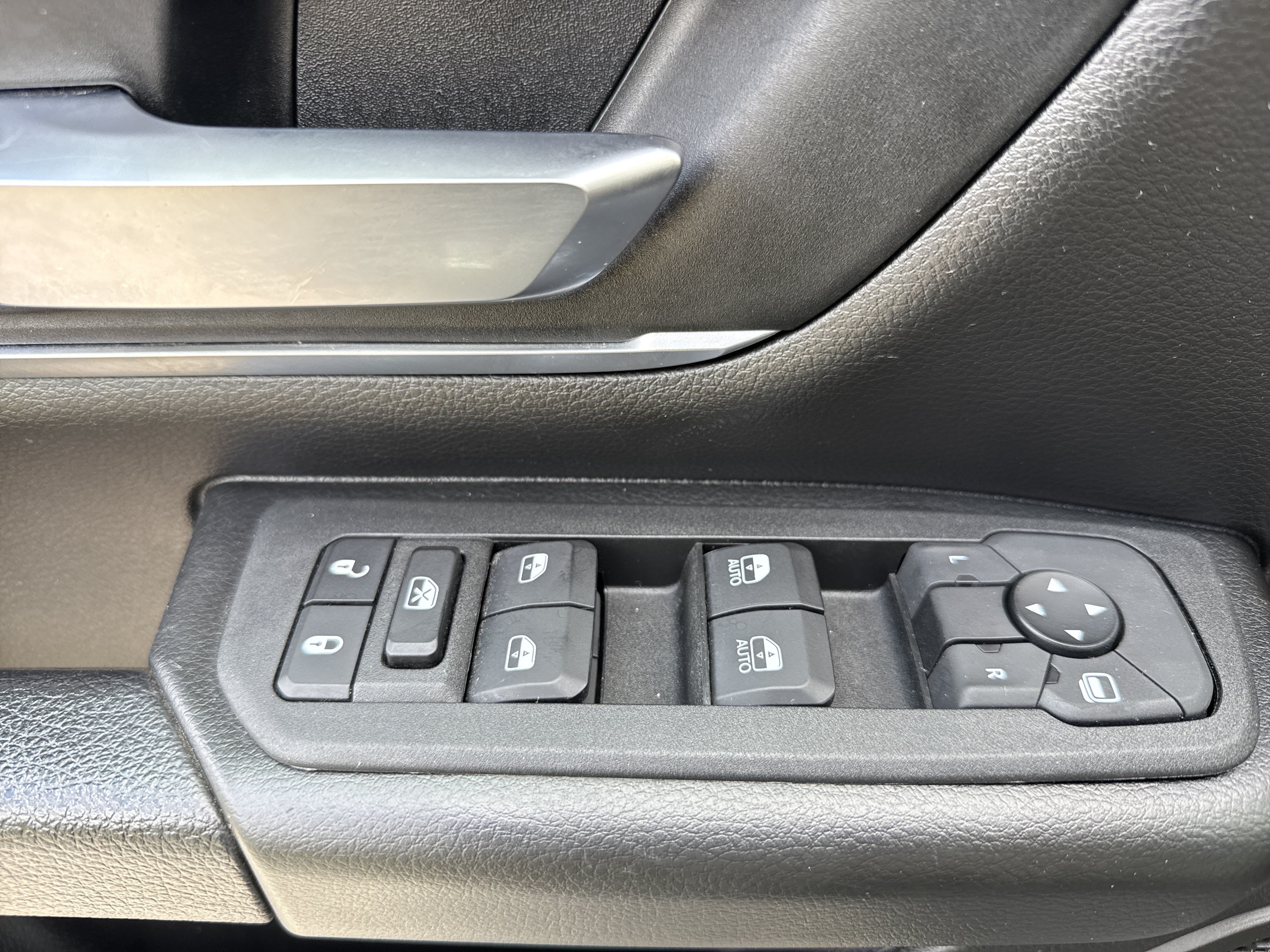 Used 2025 RAM 1500 Big Horn AWD/4WD image 15