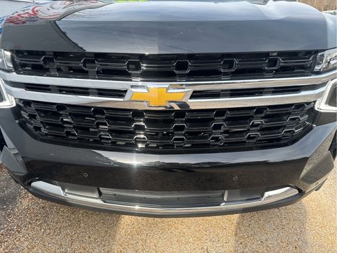 Used 2024 Chevrolet Tahoe LS image 11