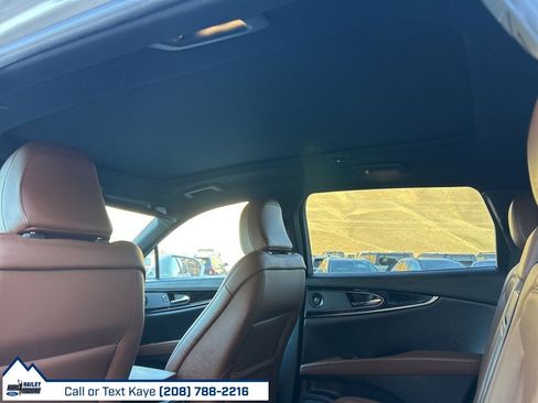 Used 2021 Lincoln Nautilus Reserve image 14