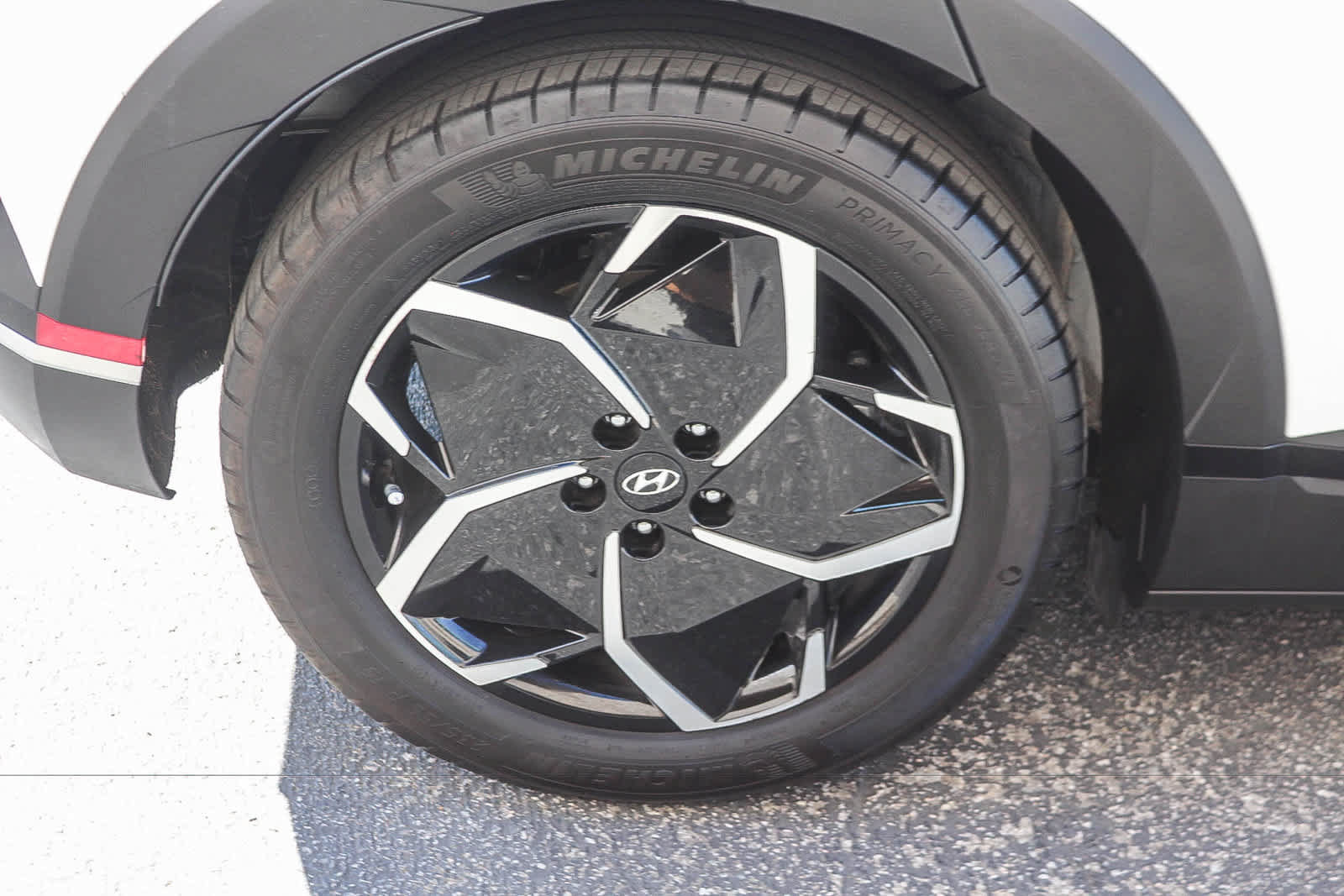 Certified 2024 Hyundai Ioniq 5 SEL RWD image 11