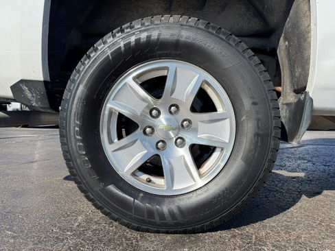 Used 2017 Chevrolet Silverado 1500 LT w/ All Star Edition AWD/4WD image 13