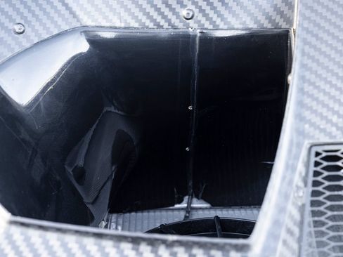 Used 2022 Lamborghini Huracan EVO RWD image 9