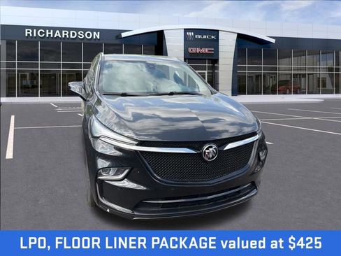 Used 2023 Buick Enclave Essence w/ Sport Touring Edition AWD/4WD image 4
