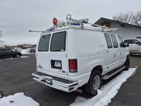 Used 2013 Ford E-250 and Econoline 250 w/ PWR Group image 3