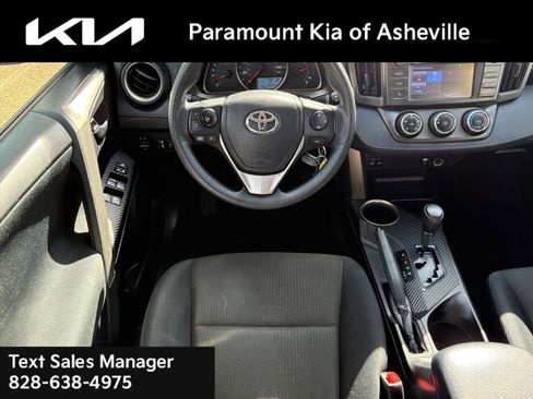 Used 2015 Toyota RAV4 LE image 22