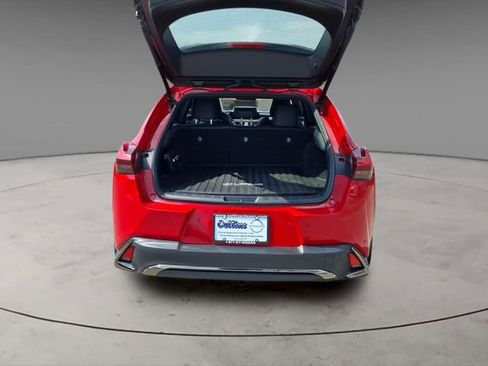 Used 2020 Lexus UX 250h F Sport w/ F Sport Premium Package image 8