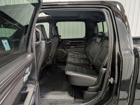 Used 2025 RAM 1500 Laramie w/ Sport Appearance Package AWD/4WD image 11