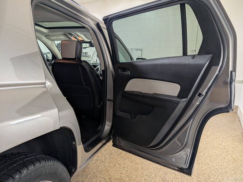 Used 2012 GMC Terrain SLT AWD/4WD image 17