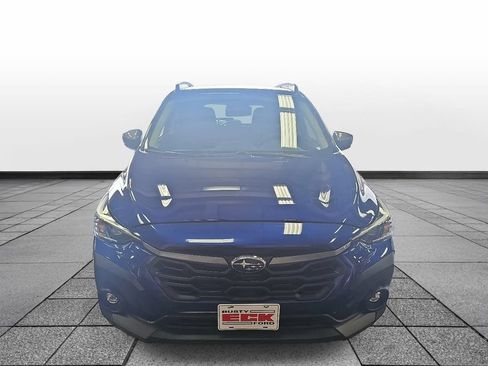 Used 2025 Subaru Crosstrek 2.5i Premium AWD/4WD image 2