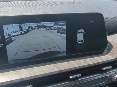 New 2025 Kia Telluride EX image 18