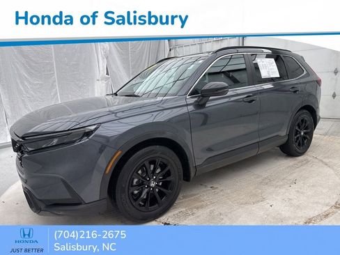 Used 2023 Honda CR-V Sport image 3