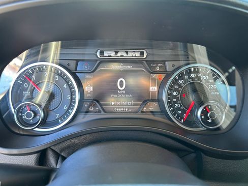 Used 2021 RAM 1500 Big Horn image 15