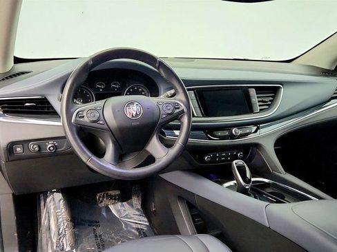 Used 2021 Buick Enclave Essence w/ Sport Touring Edition image 12