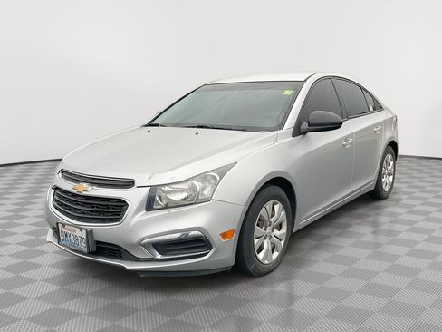 Used 2016 Chevrolet Cruze LS image 7