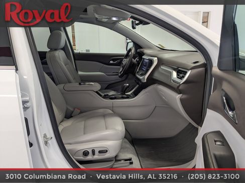 Used 2018 GMC Acadia SLT image 8