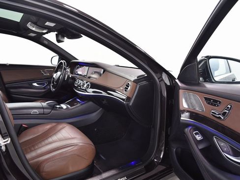 Used 2014 Mercedes-Benz S 550 Sedan image 14