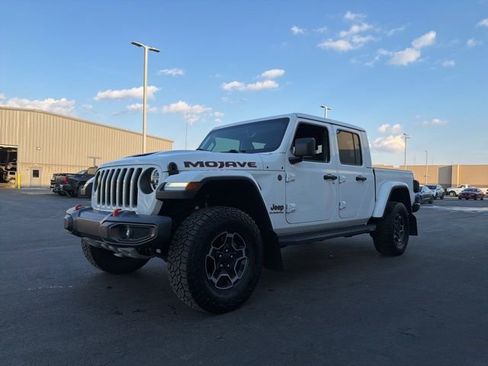 Used 2021 Jeep Gladiator Mojave image 3