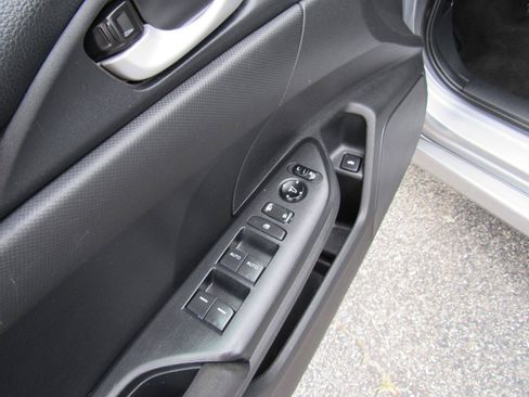 Used 2019 Honda Civic LX image 13