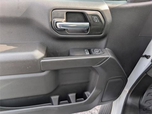 Used 2025 Chevrolet Silverado 1500 W/T w/ Trailering Package image 16