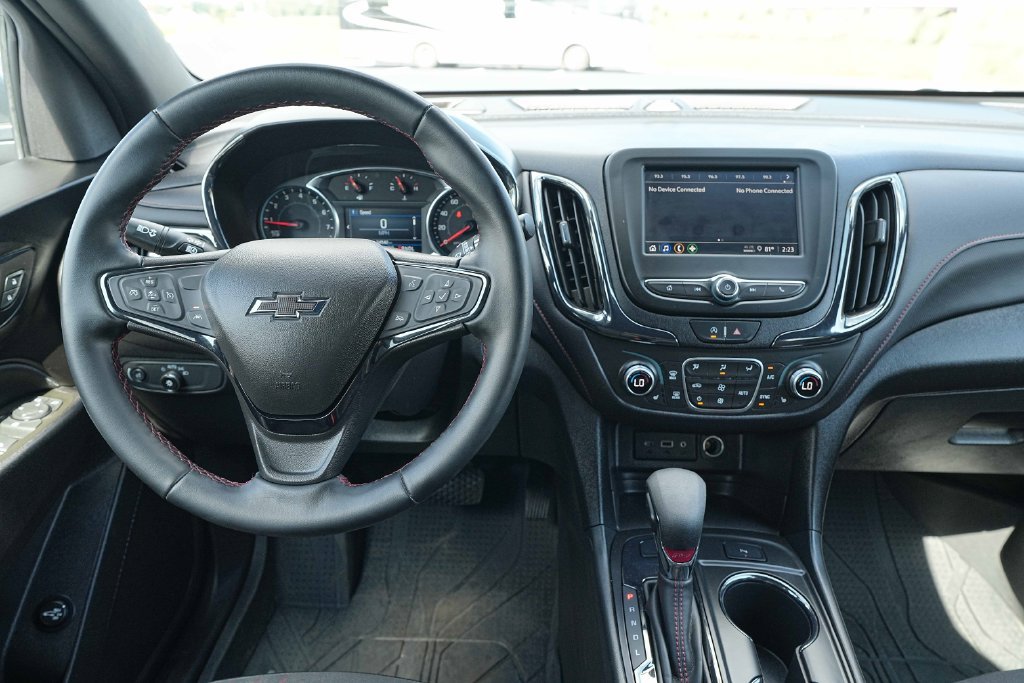Used 2024 Chevrolet Equinox RS w/ LPO, Floor Liner Package AWD/4WD image 30