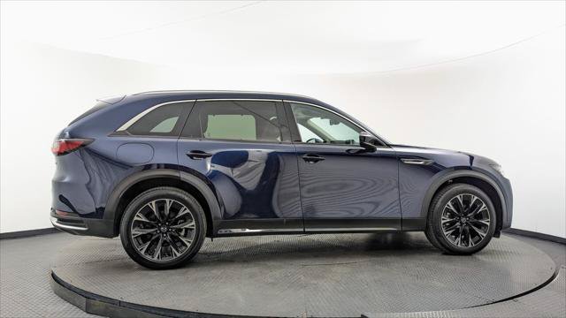 Used 2024 MAZDA CX-90 Plug-In Hybrid w/ Premium Pkg AWD/4WD image 9