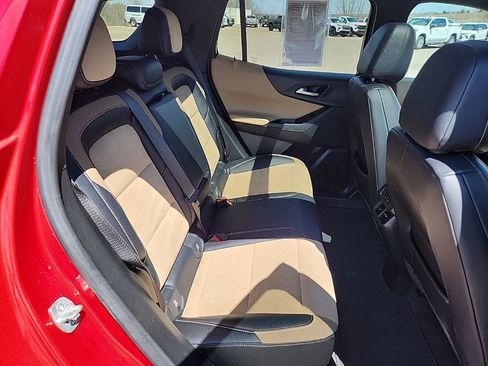 Certified 2025 Chevrolet Equinox ACTIV w/ Convenience Package III AWD/4WD image 46