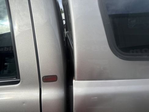 Used 2001 Chevrolet Silverado 2500 4x4 Crew Cab image 22