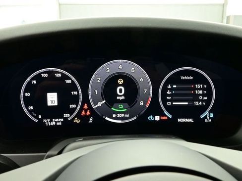 Certified 2025 Porsche 911 Carrera GTS RWD image 10