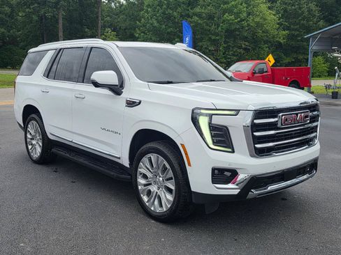 Used 2026 GMC Yukon Elevation w/ Elevation Premium Package AWD/4WD image 5