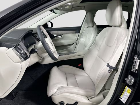 New 2025 Volvo S90 B6 Ultra w/ Lounge Package image 22