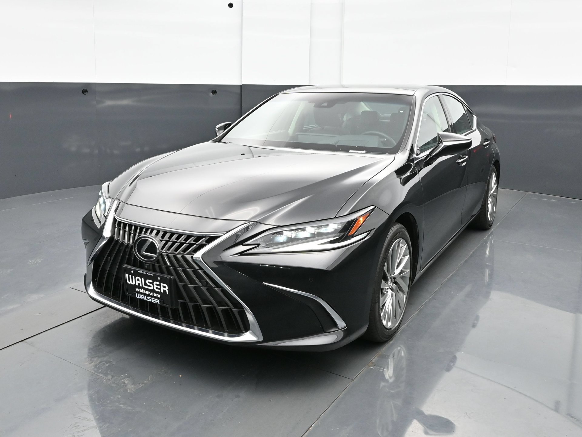 Used 2022 Lexus ES 350 Ultra Luxury FWD image 1