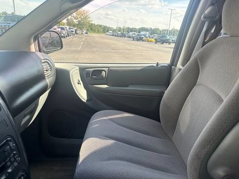 Used 2007 Dodge Grand Caravan SXT FWD image 9