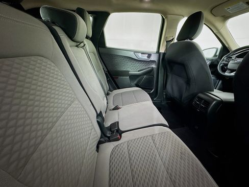 Used 2020 Ford Escape SE image 26