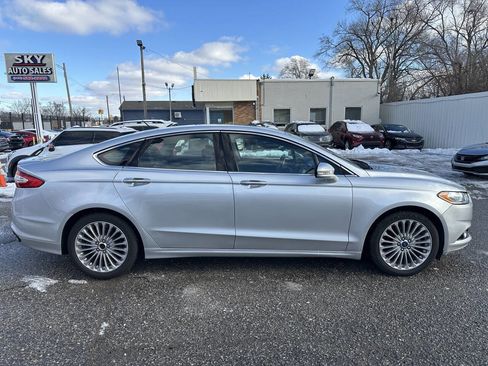 Used 2016 Ford Fusion Titanium image 8