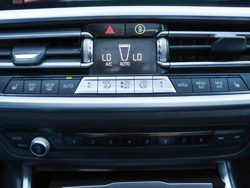 Used 2019 BMW 330i Sedan image 40