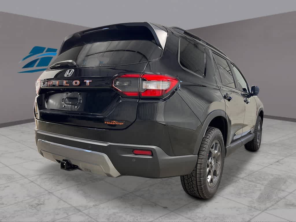 New 2026 Honda Pilot TrailSport image 5