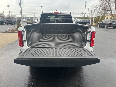 Used 2025 RAM 1500 Big Horn AWD/4WD image 10