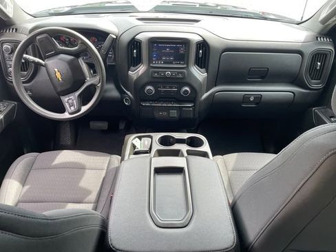 Used 2022 Chevrolet Silverado 1500 Custom AWD/4WD image 20