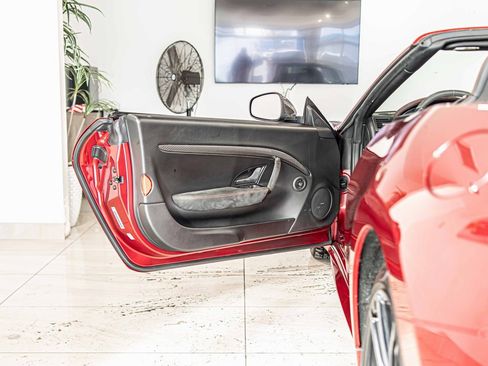 Used 2017 Maserati GranTurismo Sport image 33