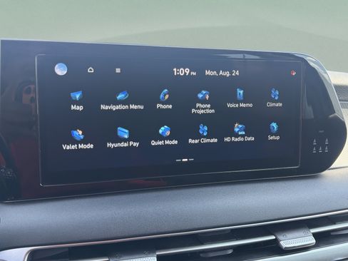 Used 2025 Hyundai Palisade SEL FWD image 11