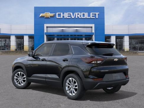 New 2026 Chevrolet TrailBlazer LS w/ LS Convenience Package FWD image 3